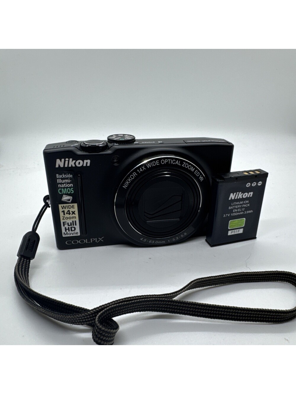 Nikon COOLPIX S8200 Black 16.1MP Compact Digital Camera w/Battery tested no char